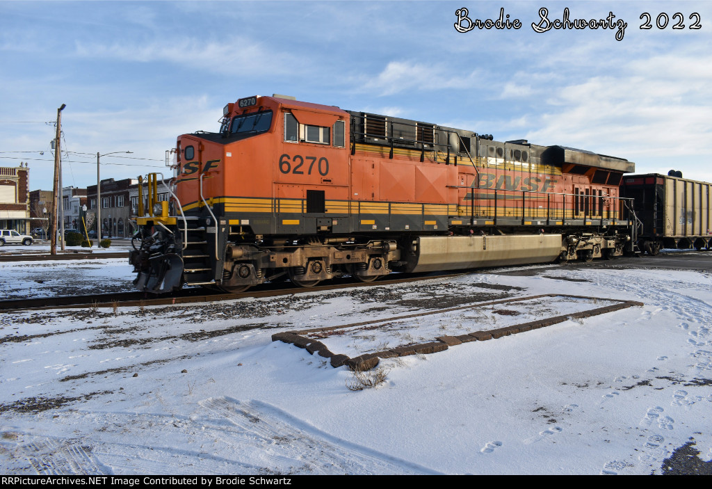 BNSF 6270